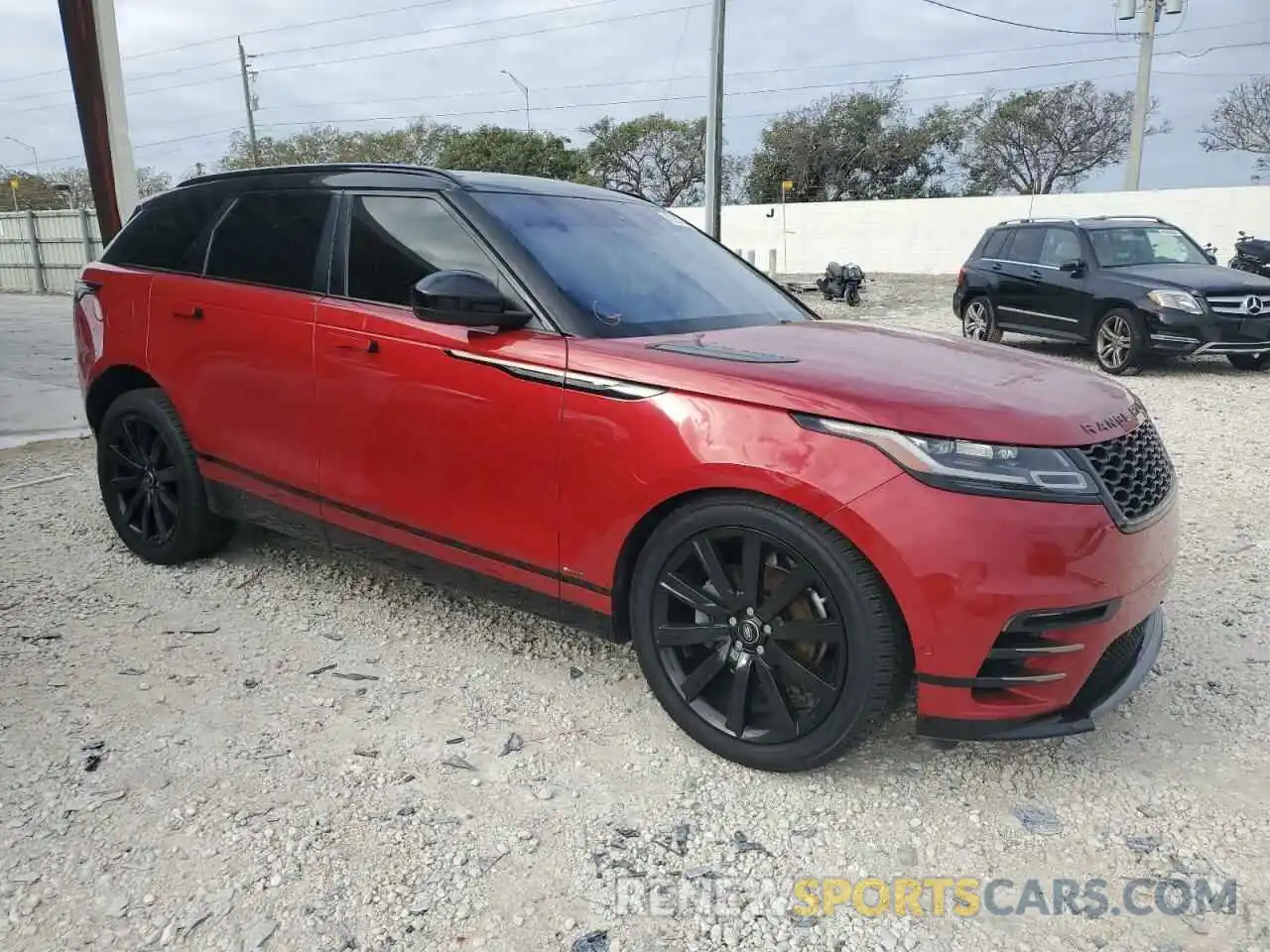 4 Photograph of a damaged car SALYL2EX2KA211086 LAND ROVER RANGEROVER 2019