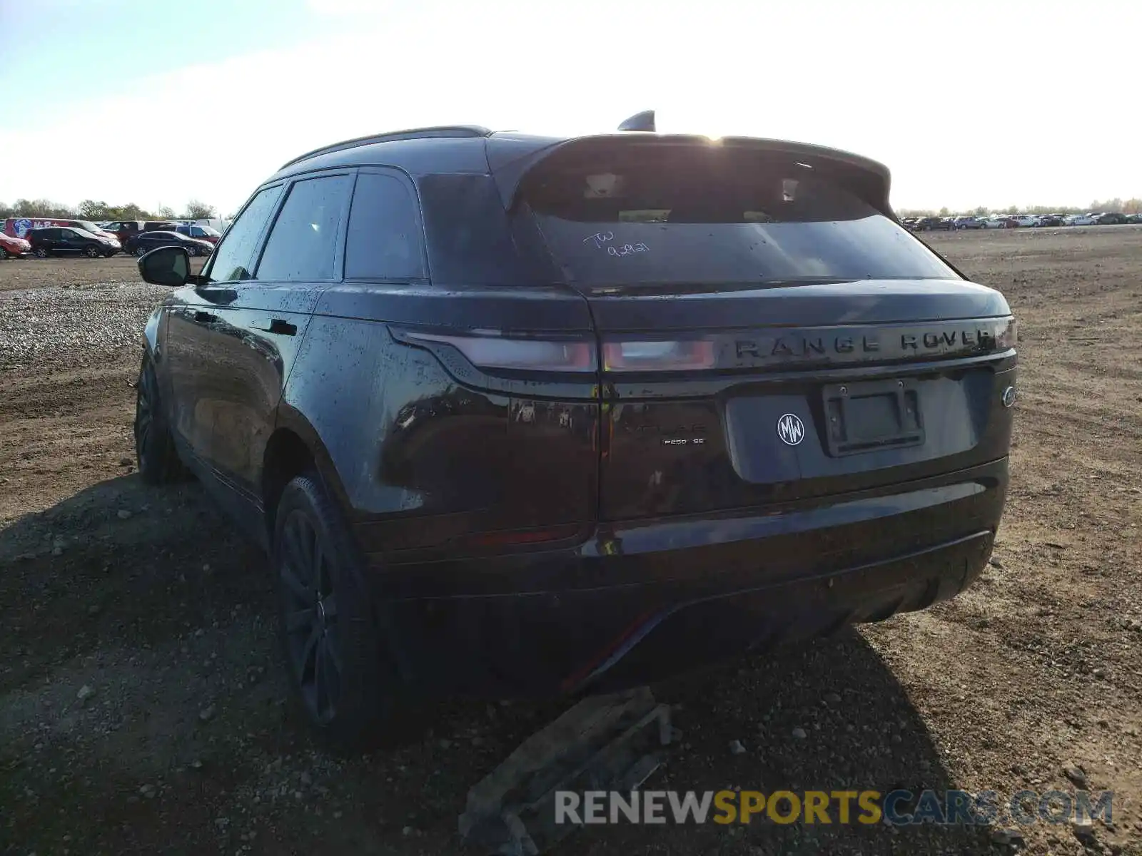 3 Photograph of a damaged car SALYL2EX2KA227823 LAND ROVER RANGEROVER 2019