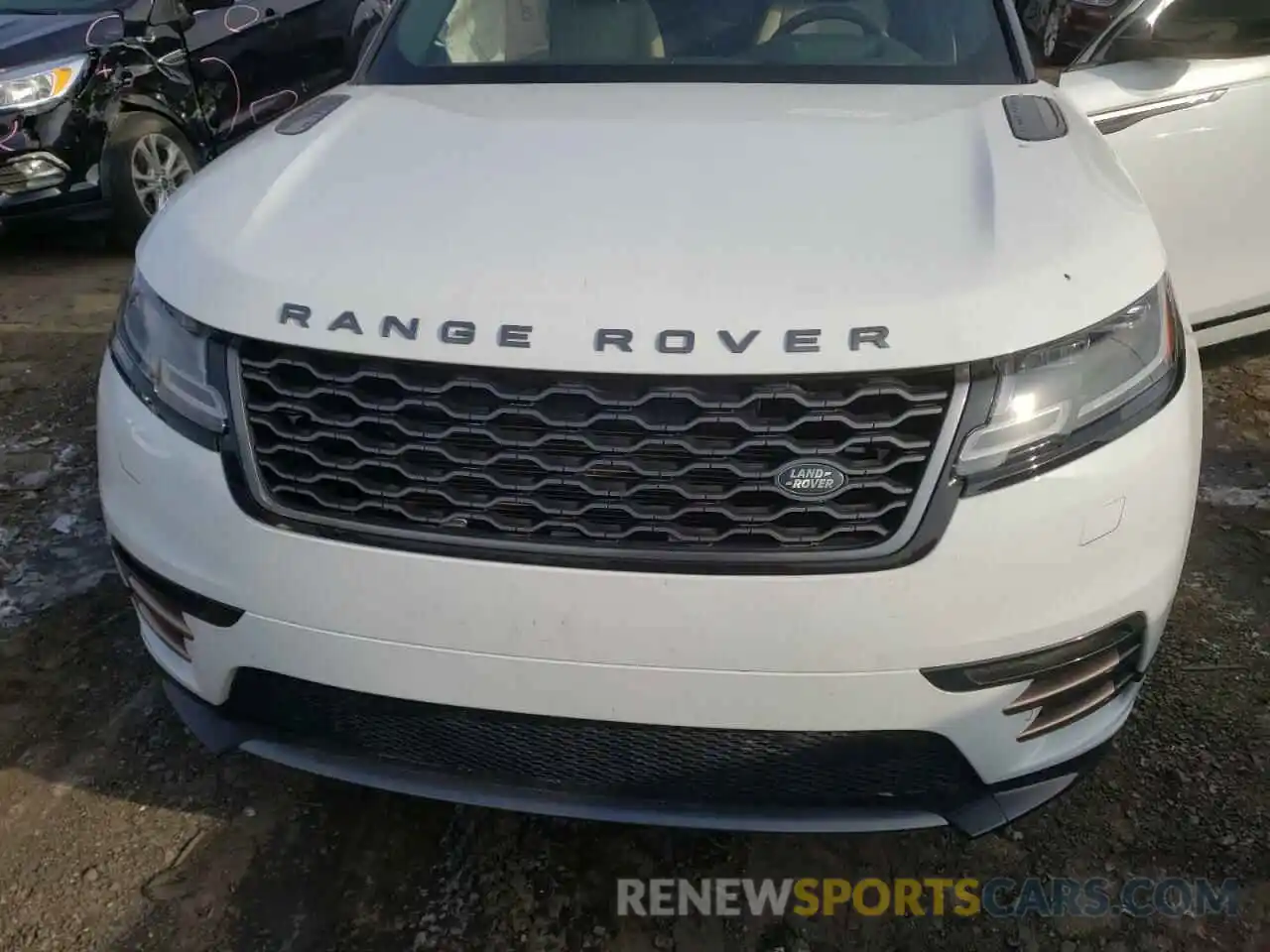 7 Photograph of a damaged car SALYL2EX2KA233279 LAND ROVER RANGEROVER 2019