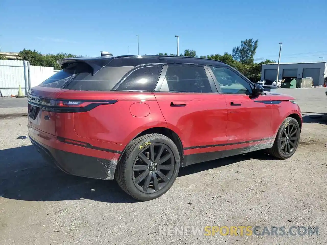 3 Photograph of a damaged car SALYL2EX2KA797630 LAND ROVER RANGEROVER 2019