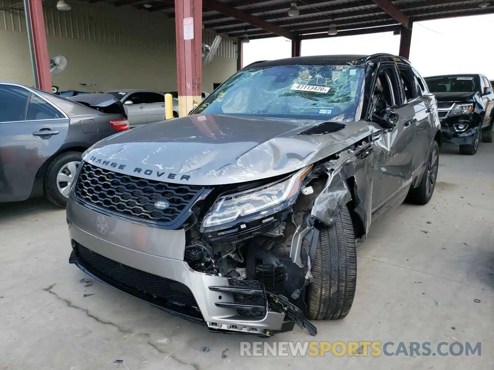 2 Photograph of a damaged car SALYL2EX3KA212442 LAND ROVER RANGEROVER 2019