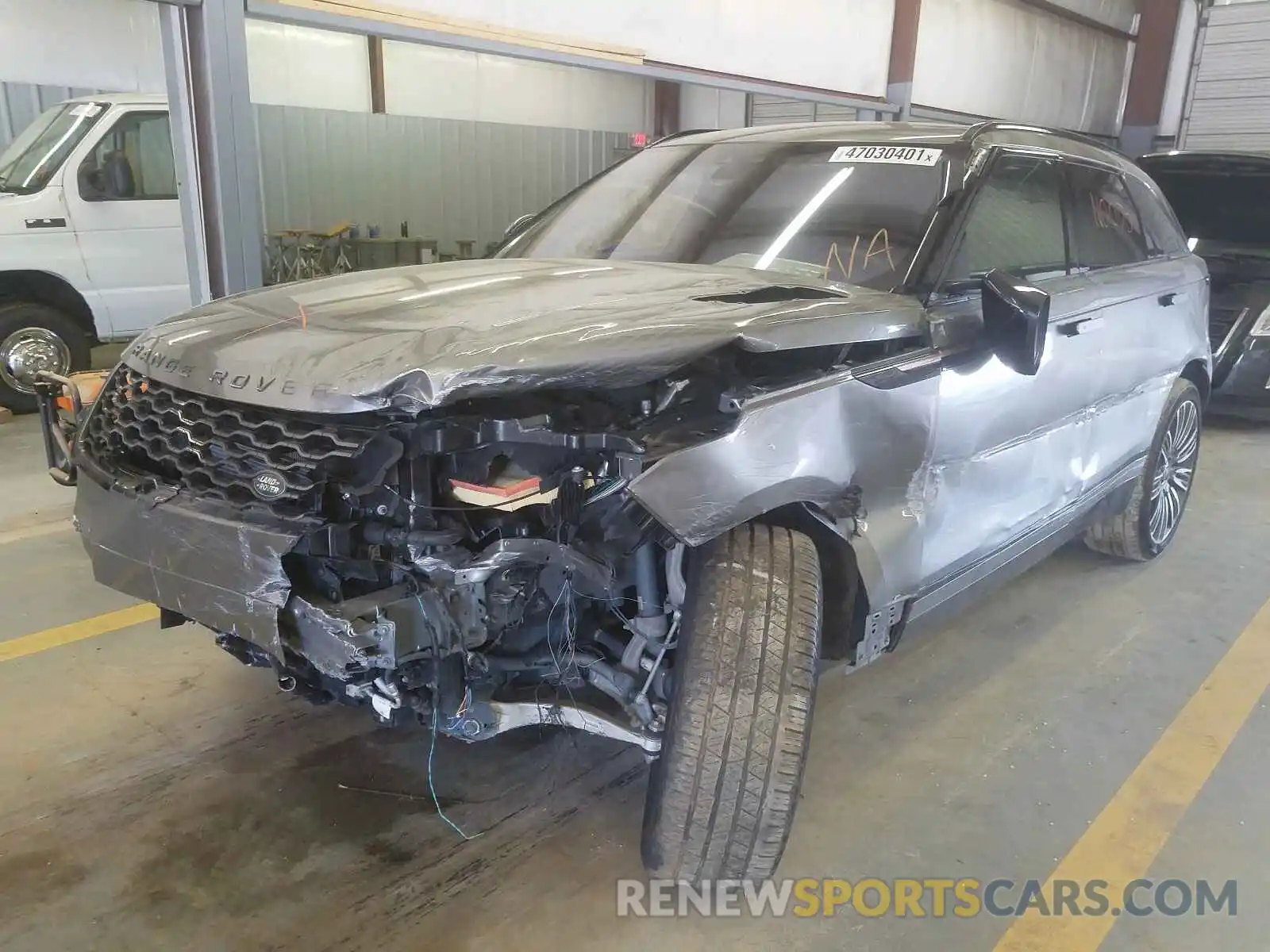 2 Photograph of a damaged car SALYL2EX3KA779122 LAND ROVER RANGEROVER 2019