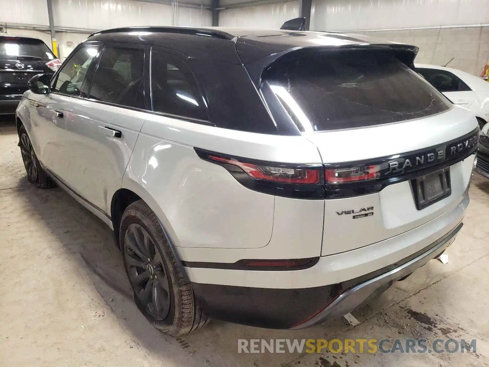 3 Фотография поврежденного автомобиля SALYL2EX3KA796289 LAND ROVER RANGEROVER 2019