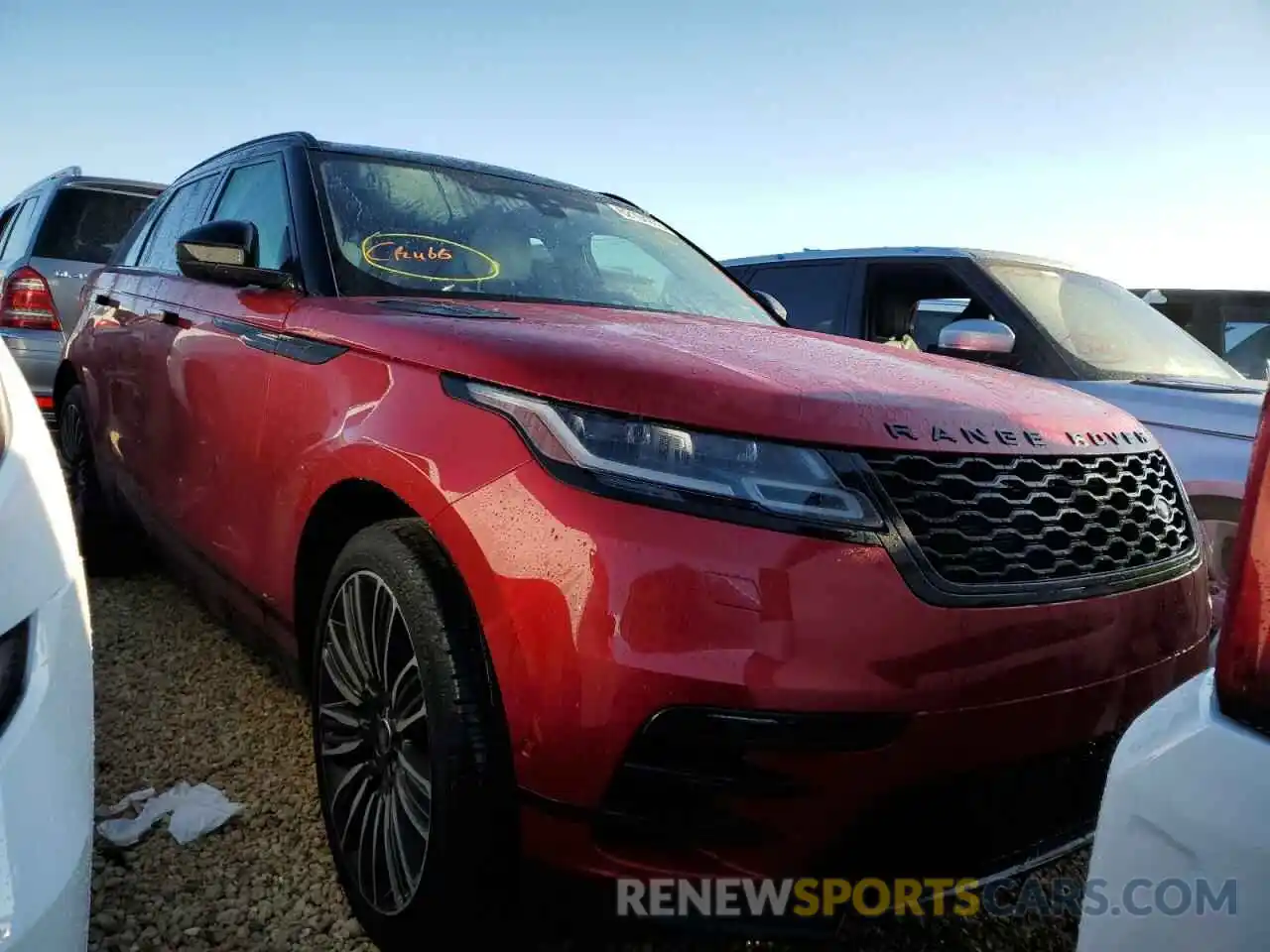 1 Photograph of a damaged car SALYL2EX4KA208951 LAND ROVER RANGEROVER 2019