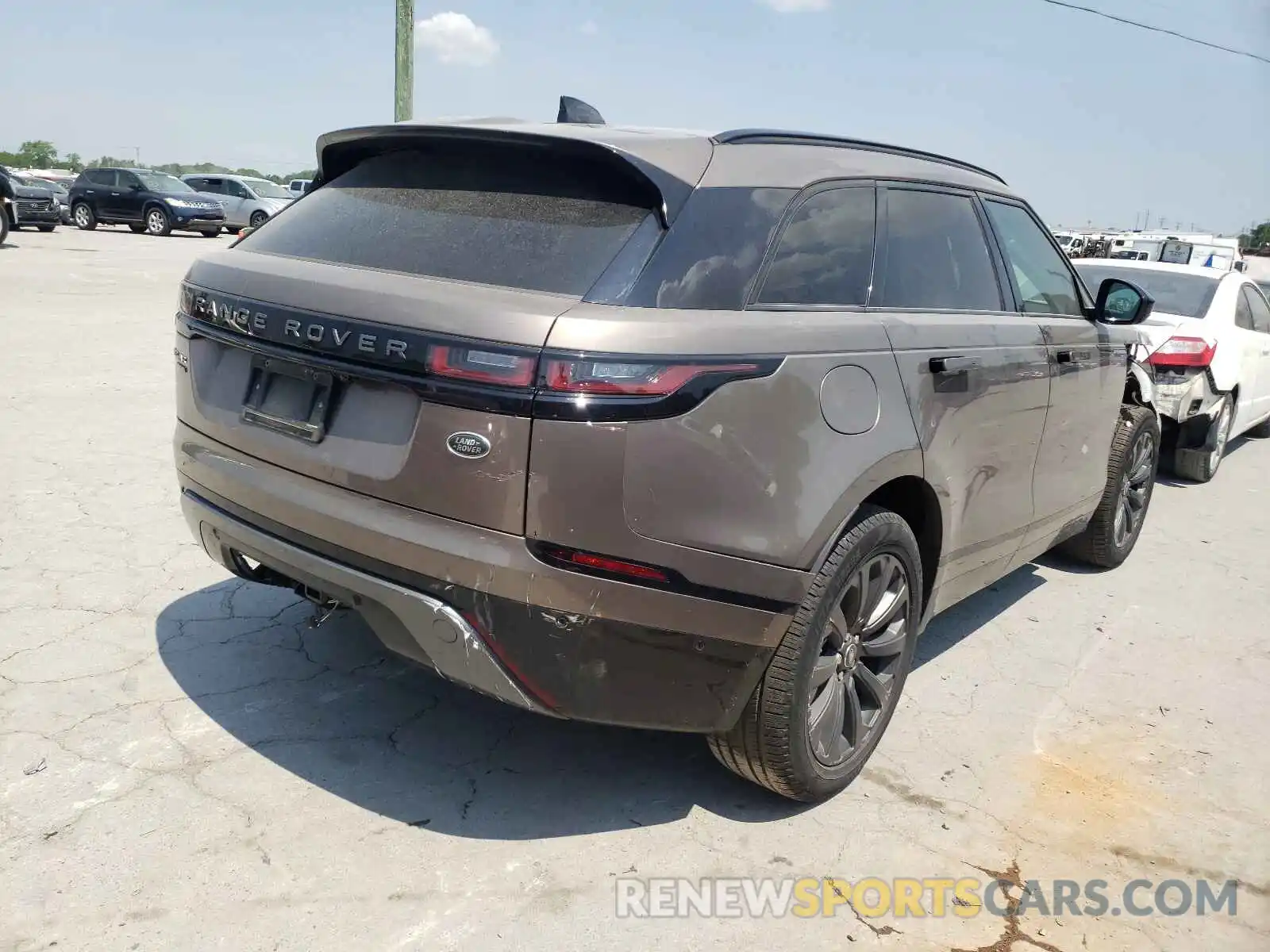 4 Фотография поврежденного автомобиля SALYL2EX4KA211574 LAND ROVER RANGEROVER 2019