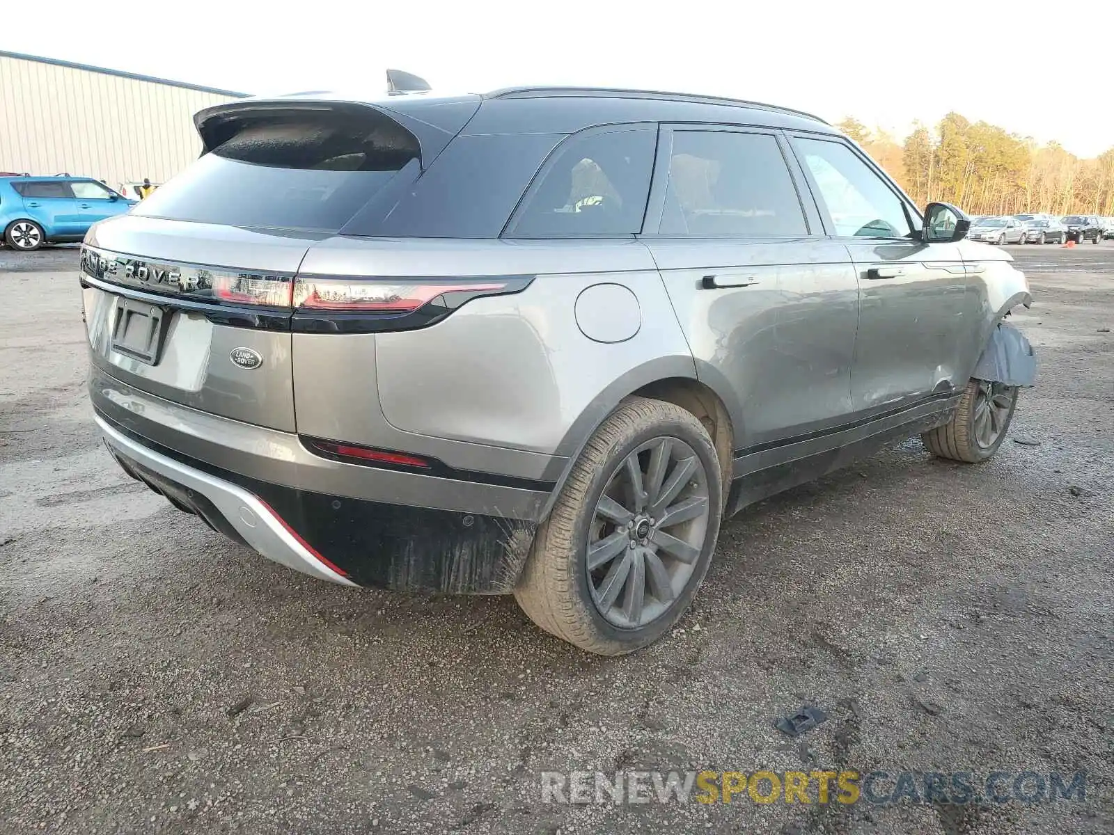 4 Фотография поврежденного автомобиля SALYL2EX4KA220520 LAND ROVER RANGEROVER 2019