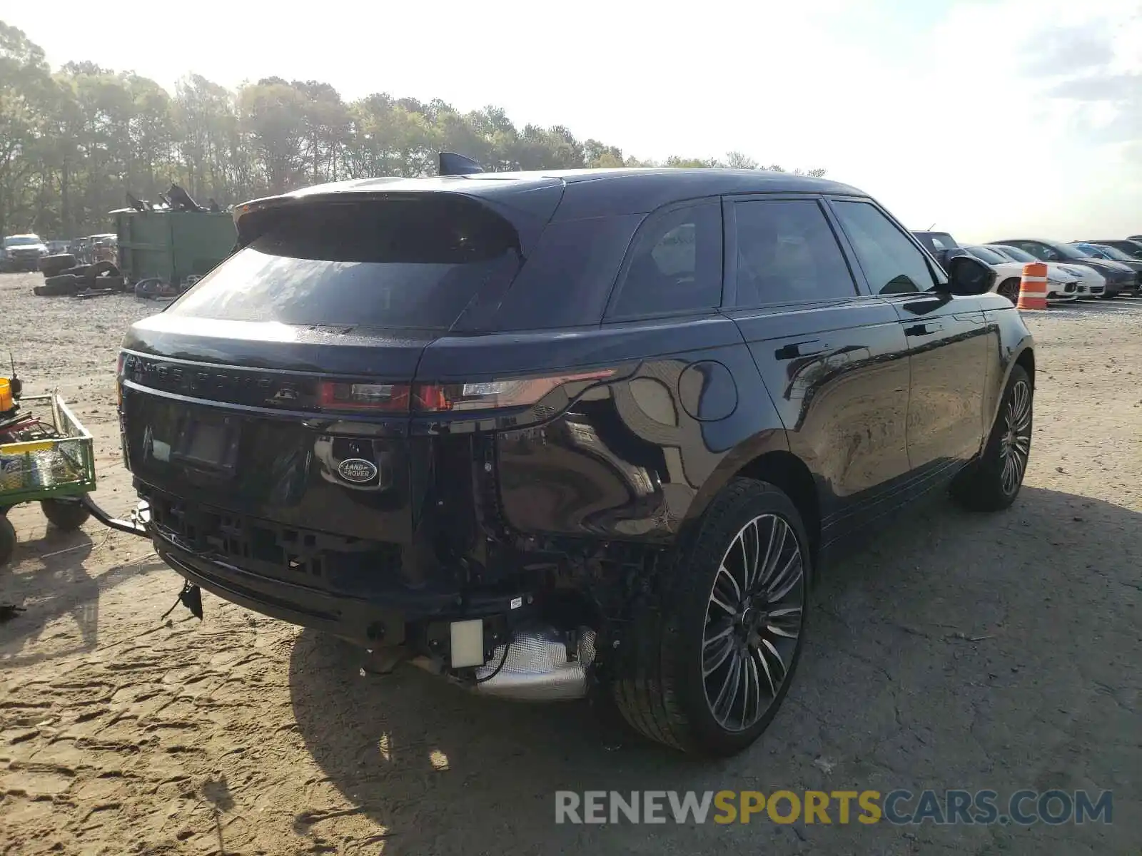 4 Photograph of a damaged car SALYL2EX5KA205511 LAND ROVER RANGEROVER 2019