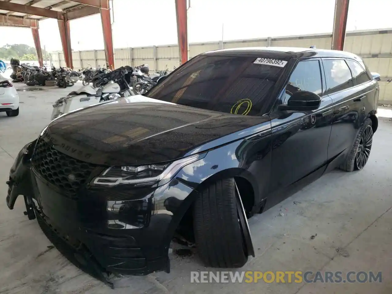 2 Фотография поврежденного автомобиля SALYL2EX5KA210594 LAND ROVER RANGEROVER 2019