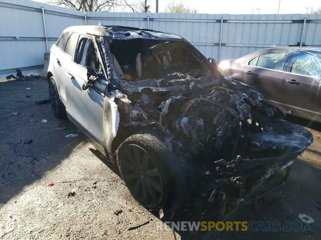 1 Photograph of a damaged car SALYL2EX5KA234541 LAND ROVER RANGEROVER 2019