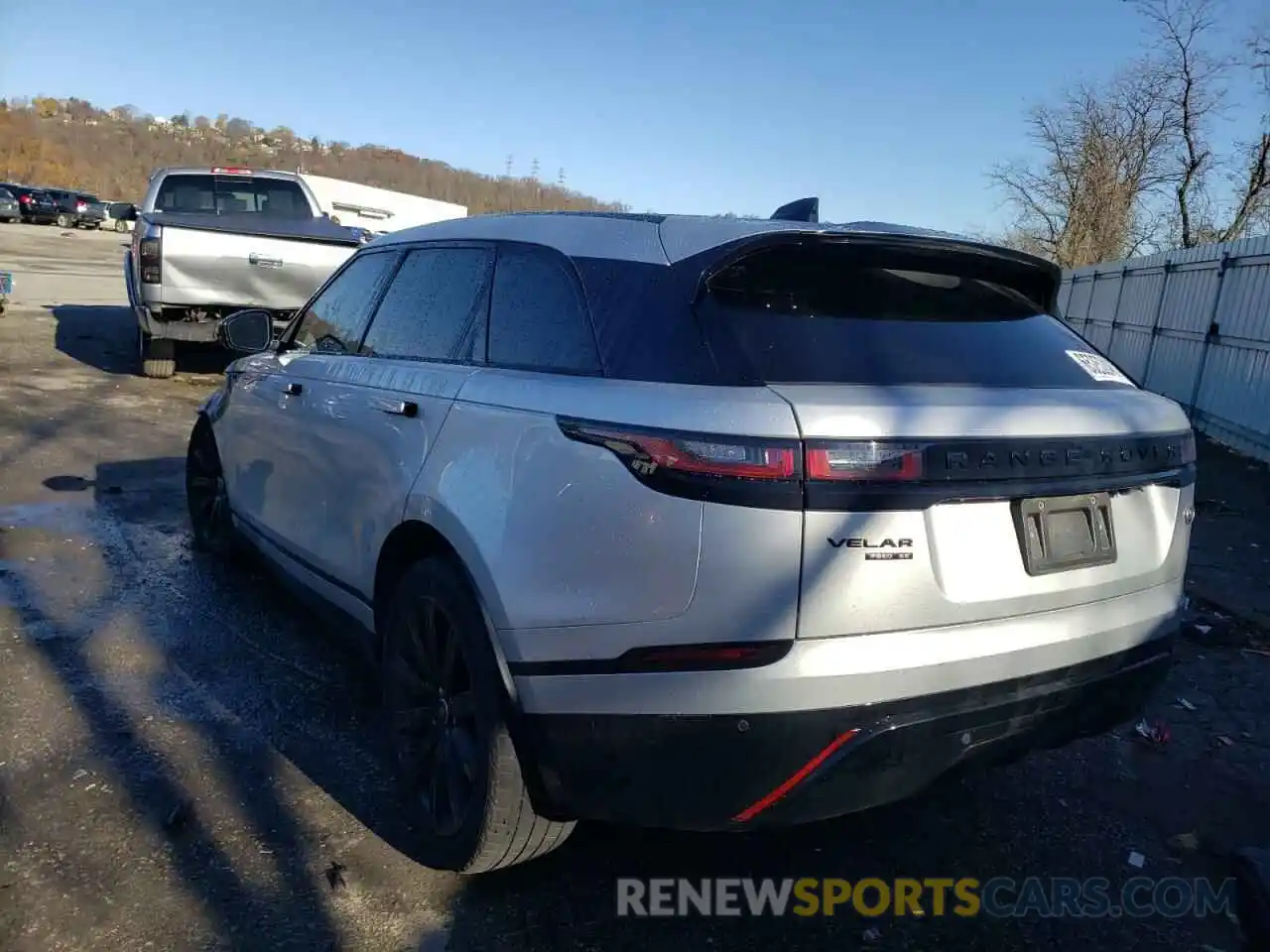 3 Photograph of a damaged car SALYL2EX5KA234541 LAND ROVER RANGEROVER 2019