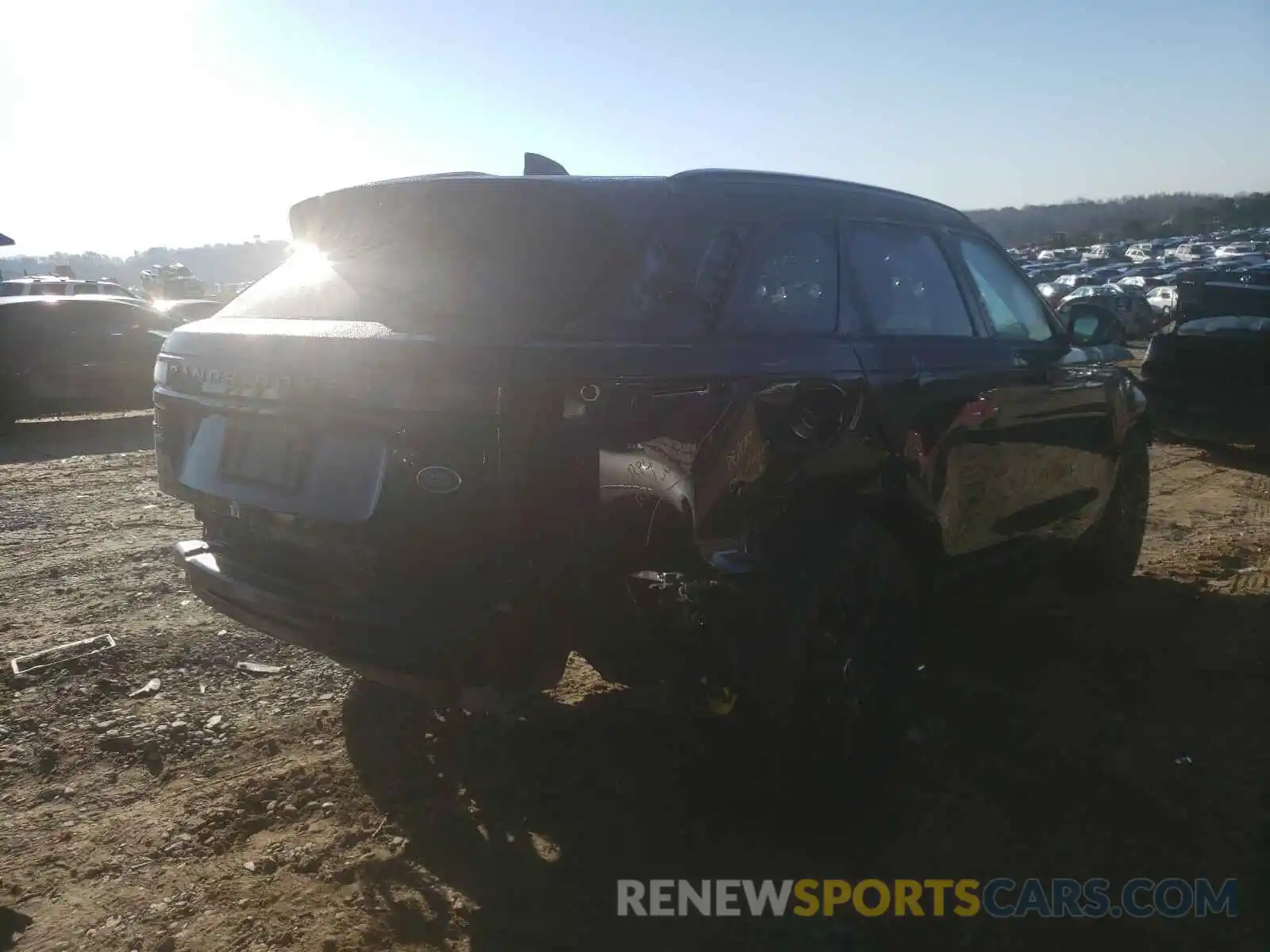4 Photograph of a damaged car SALYL2EX7KA203193 LAND ROVER RANGEROVER 2019