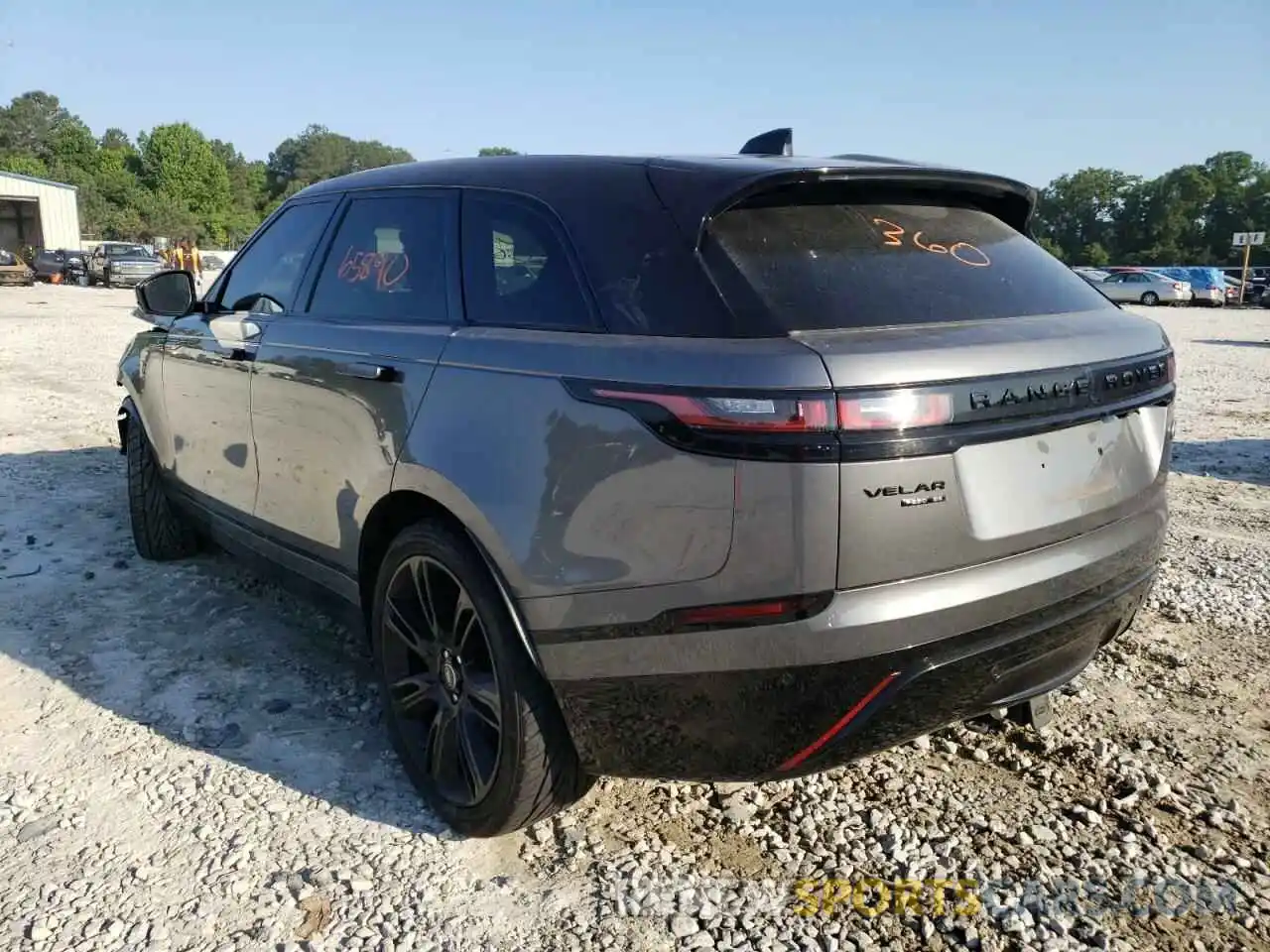 3 Фотография поврежденного автомобиля SALYL2EX8KA780069 LAND ROVER RANGEROVER 2019