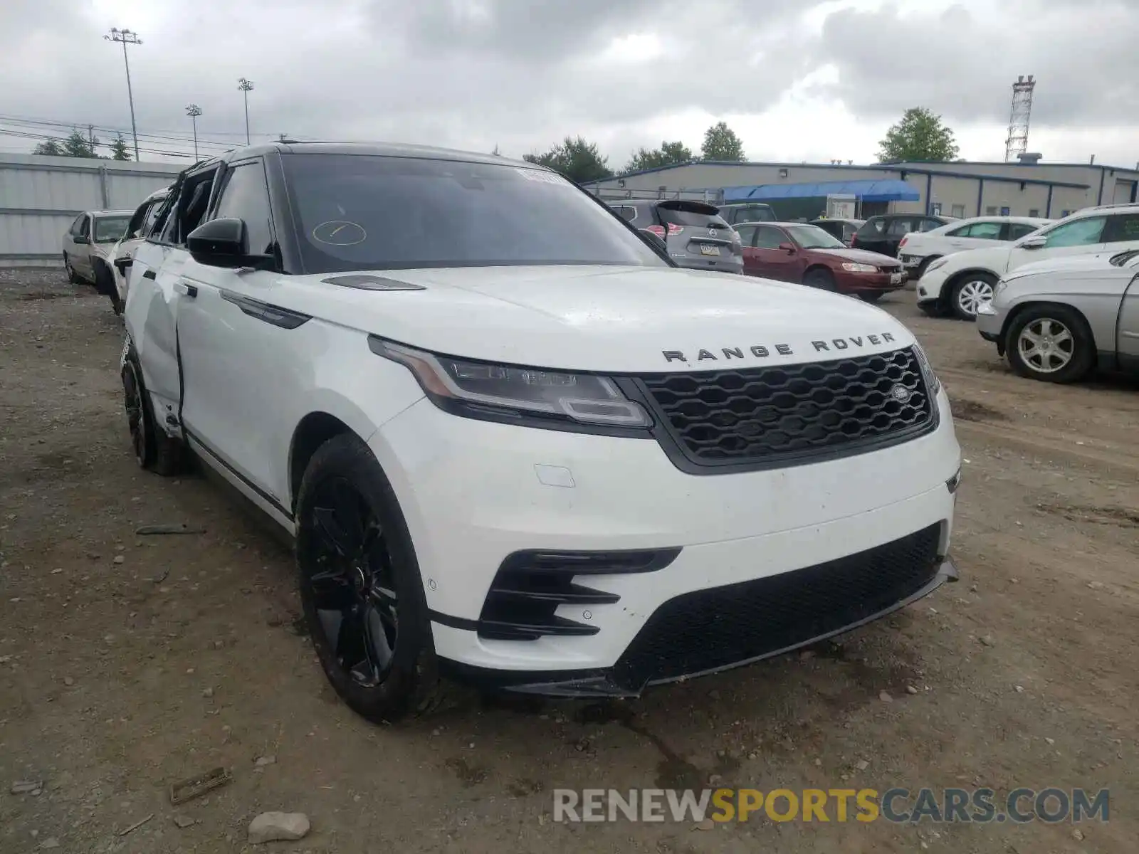 1 Photograph of a damaged car SALYL2EX9KA783272 LAND ROVER RANGEROVER 2019