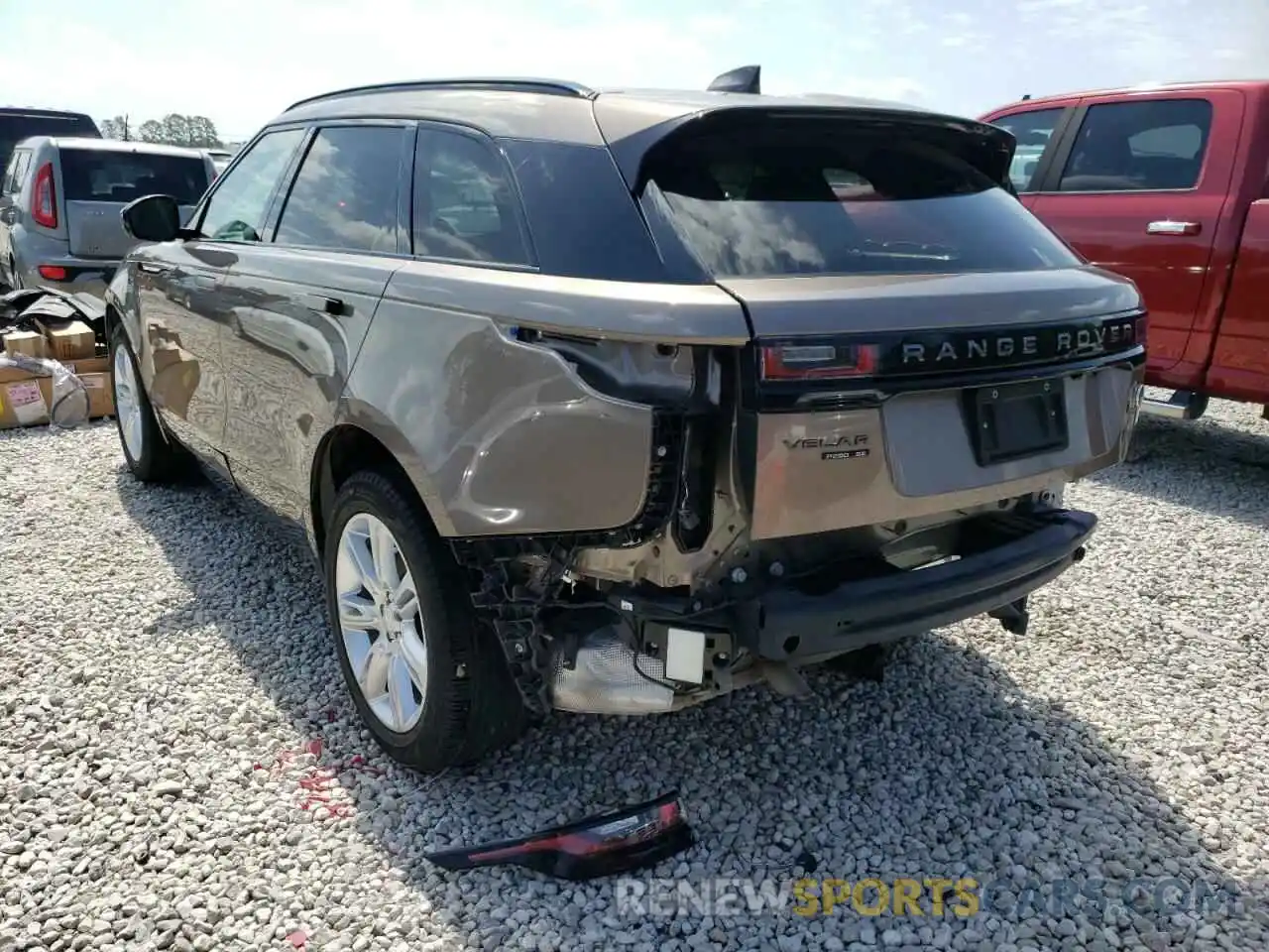 3 Photograph of a damaged car SALYL2EX9KA798015 LAND ROVER RANGEROVER 2019