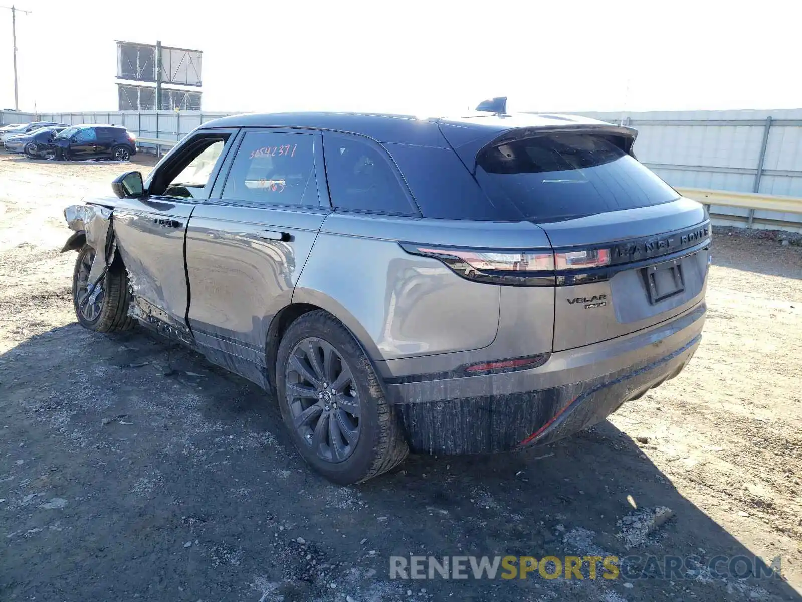 3 Photograph of a damaged car SALYL2EXXKA228511 LAND ROVER RANGEROVER 2019