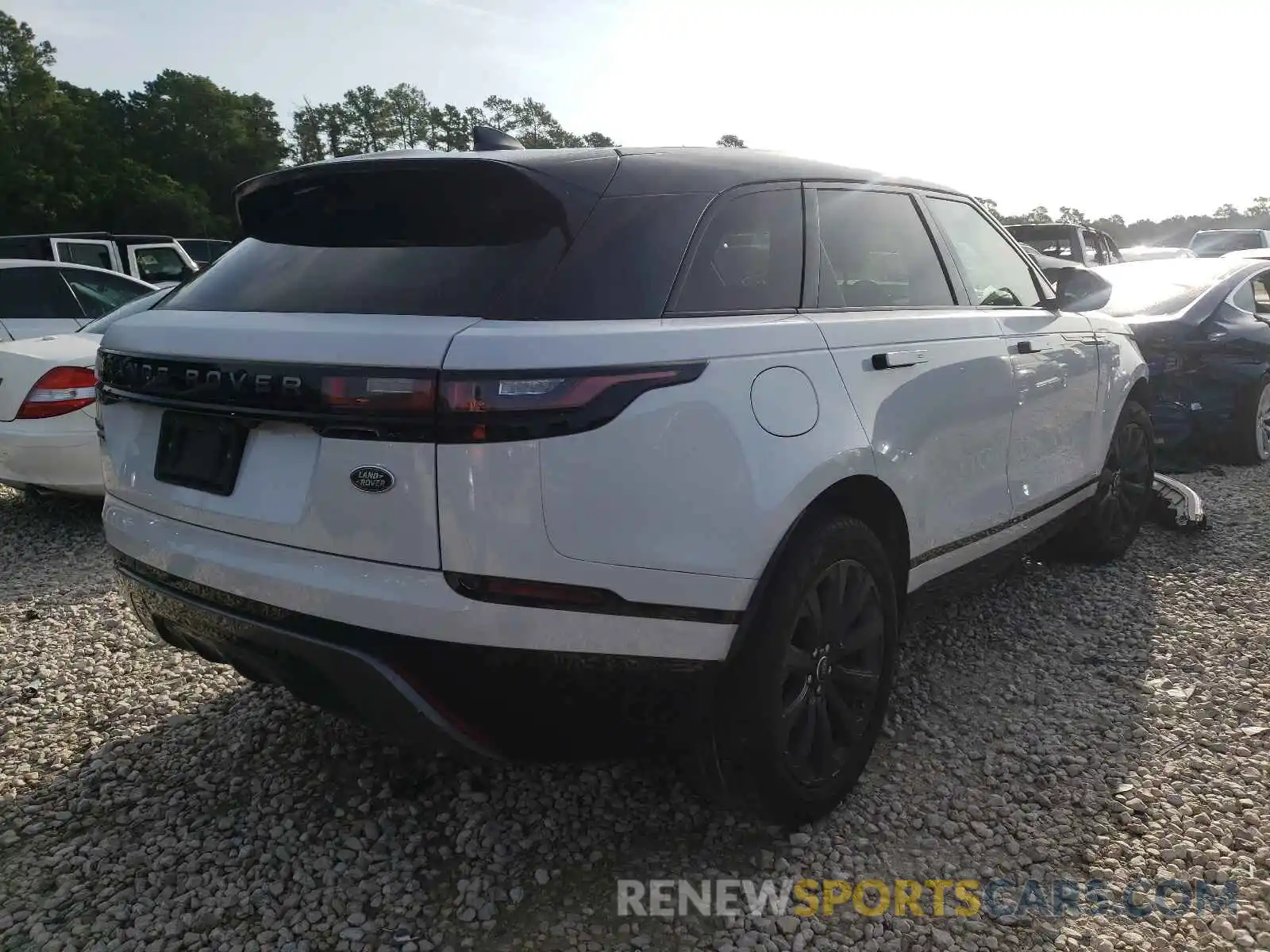 4 Фотография поврежденного автомобиля SALYL2EXXKA232302 LAND ROVER RANGEROVER 2019