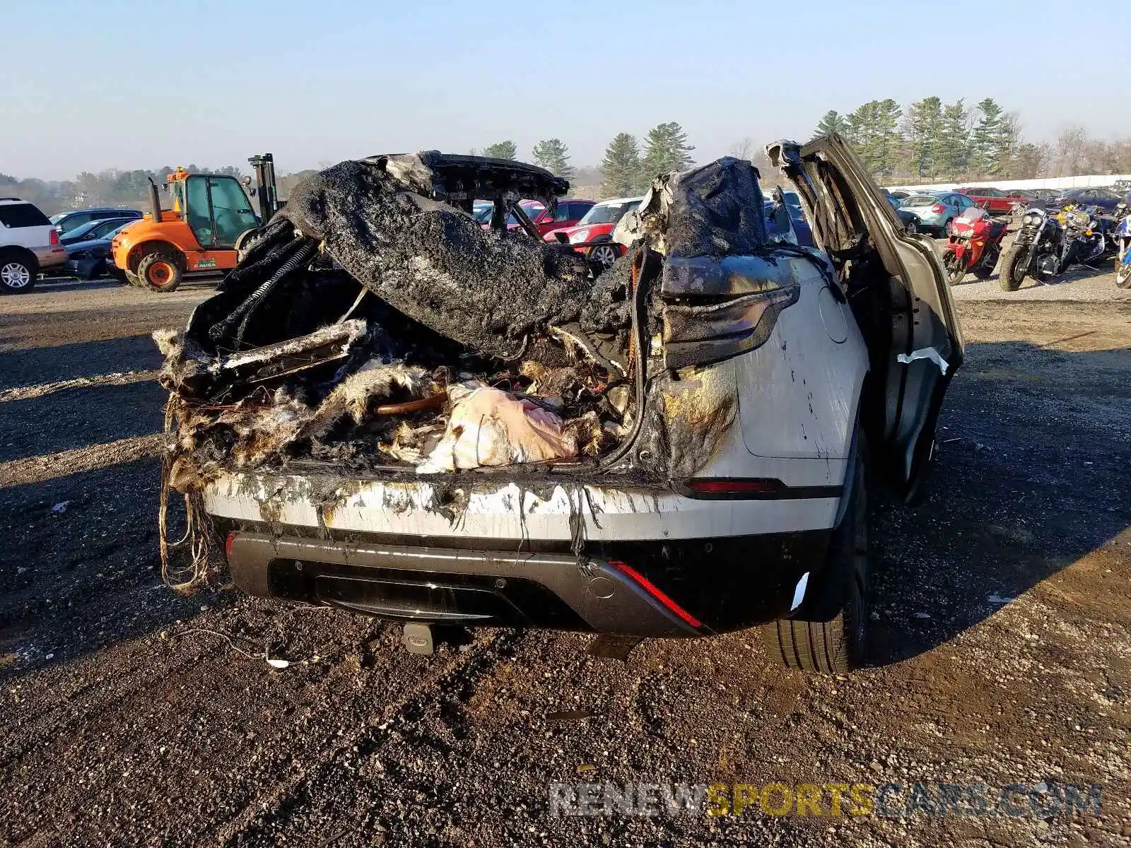 10 Photograph of a damaged car SALYL2EXXKA794250 LAND ROVER RANGEROVER 2019