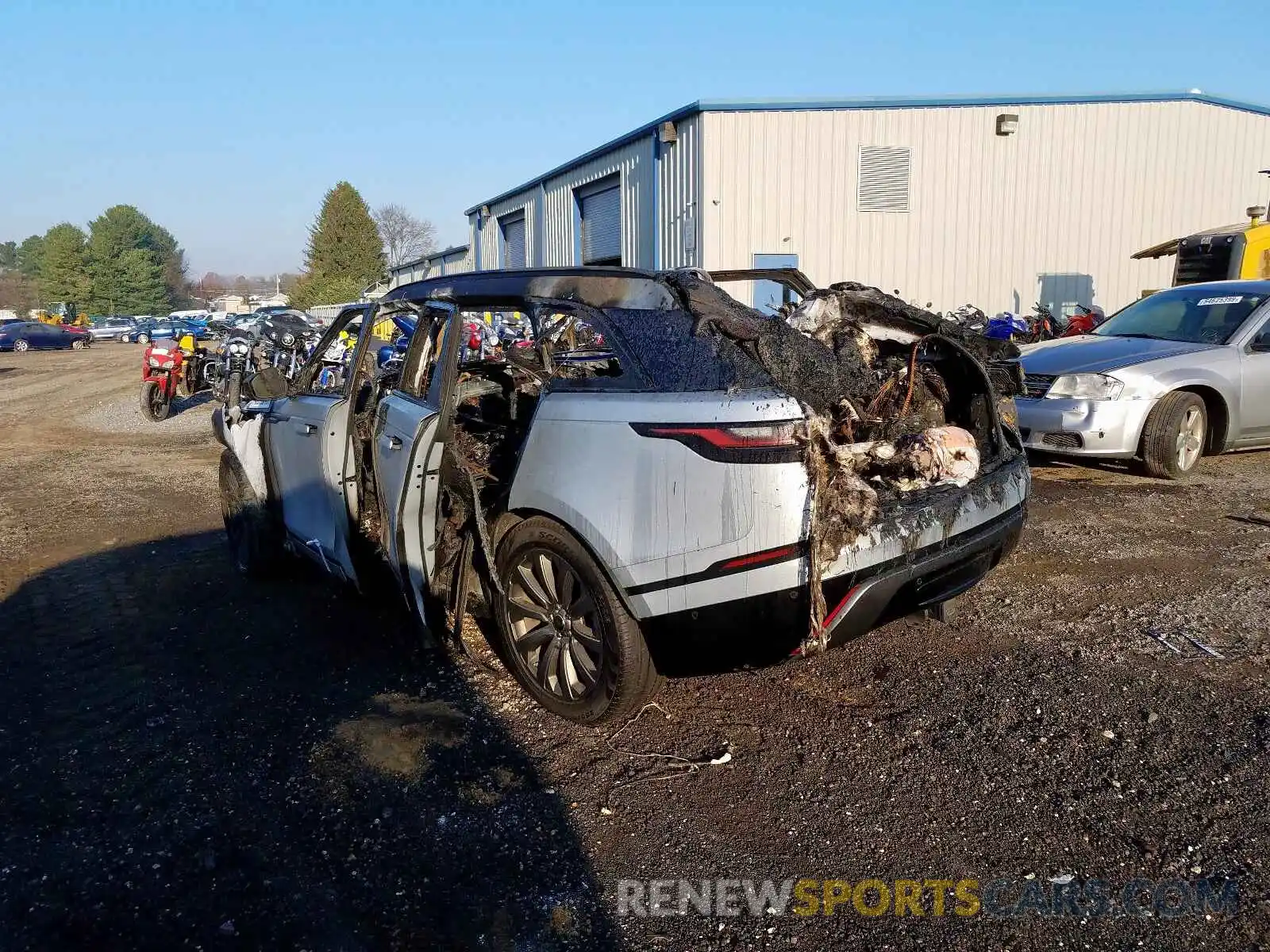 3 Photograph of a damaged car SALYL2EXXKA794250 LAND ROVER RANGEROVER 2019