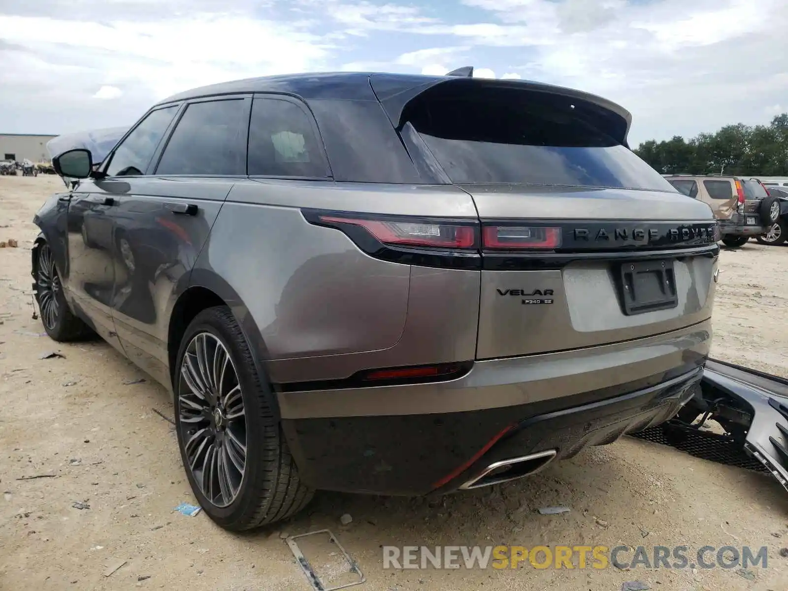 3 Photograph of a damaged car SALYL2FV0KA225811 LAND ROVER RANGEROVER 2019