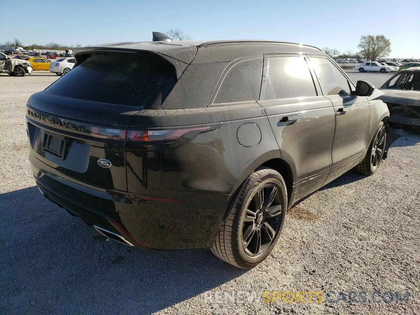 4 Фотография поврежденного автомобиля SALYL2FV1KA210203 LAND ROVER RANGEROVER 2019