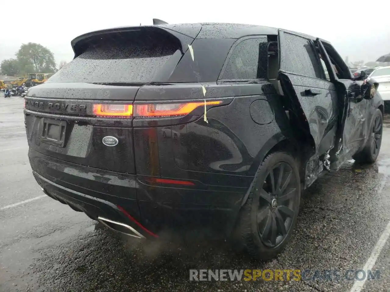 4 Фотография поврежденного автомобиля SALYL2FV3KA224636 LAND ROVER RANGEROVER 2019