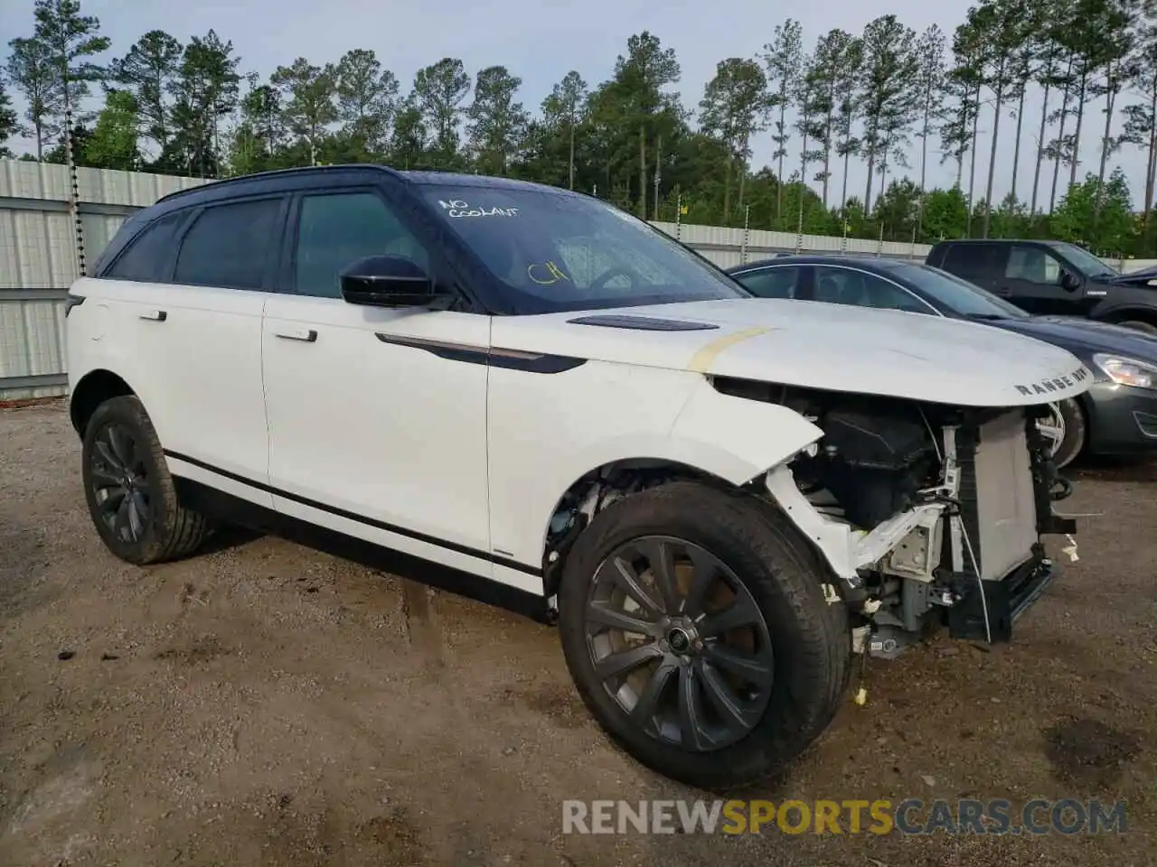 1 Photograph of a damaged car SALYL2FV6KA207085 LAND ROVER RANGEROVER 2019