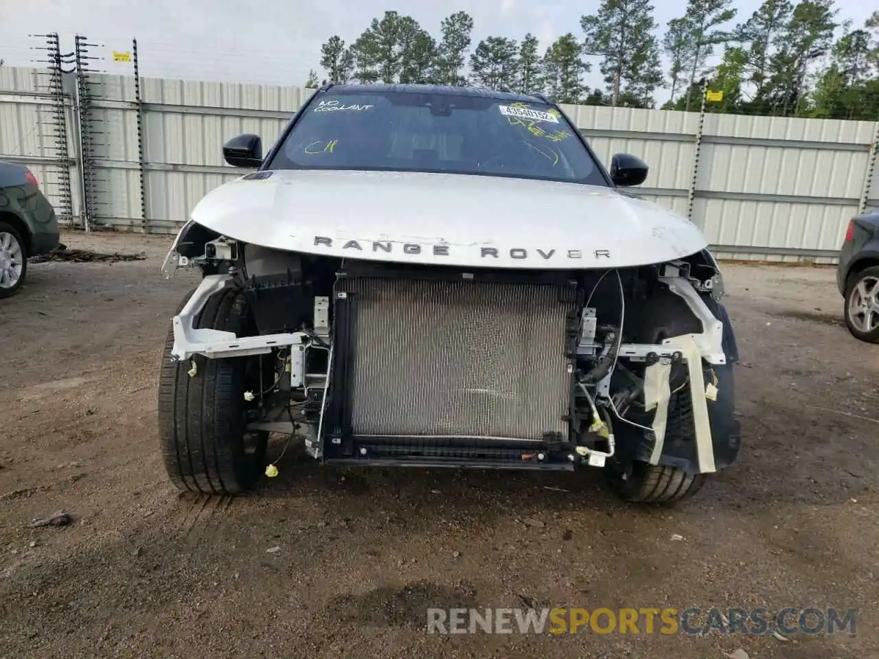 9 Photograph of a damaged car SALYL2FV6KA207085 LAND ROVER RANGEROVER 2019