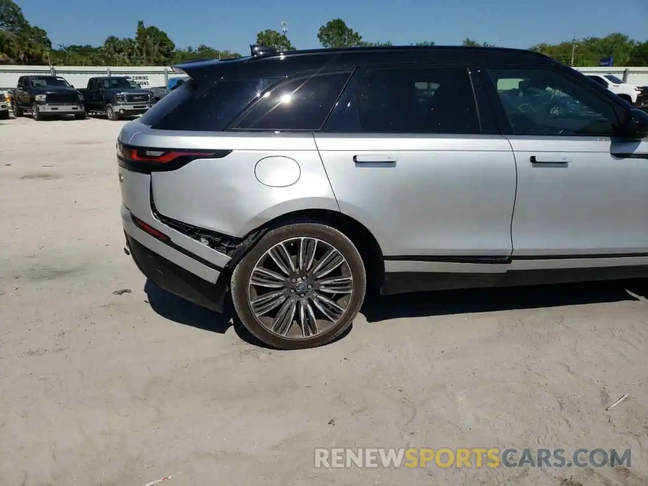 9 Фотография поврежденного автомобиля SALYL2FV9KA209316 LAND ROVER RANGEROVER 2019