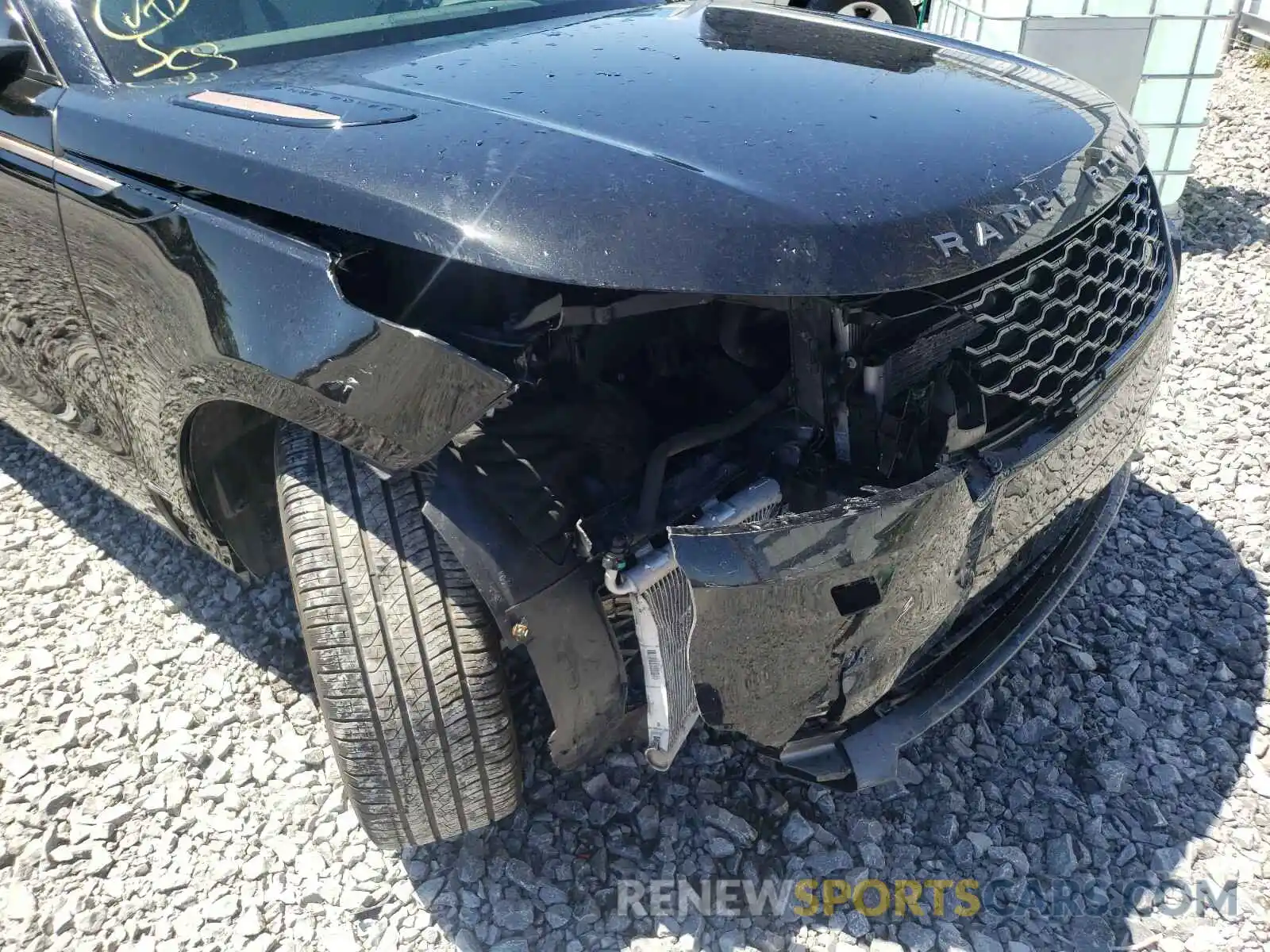 9 Photograph of a damaged car SALYL2FX0KA789847 LAND ROVER RANGEROVER 2019