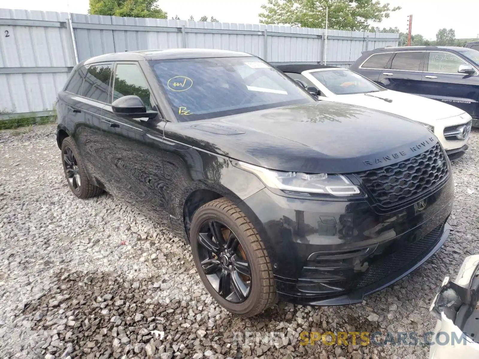 1 Фотография поврежденного автомобиля SALYL2FX1KA204130 LAND ROVER RANGEROVER 2019