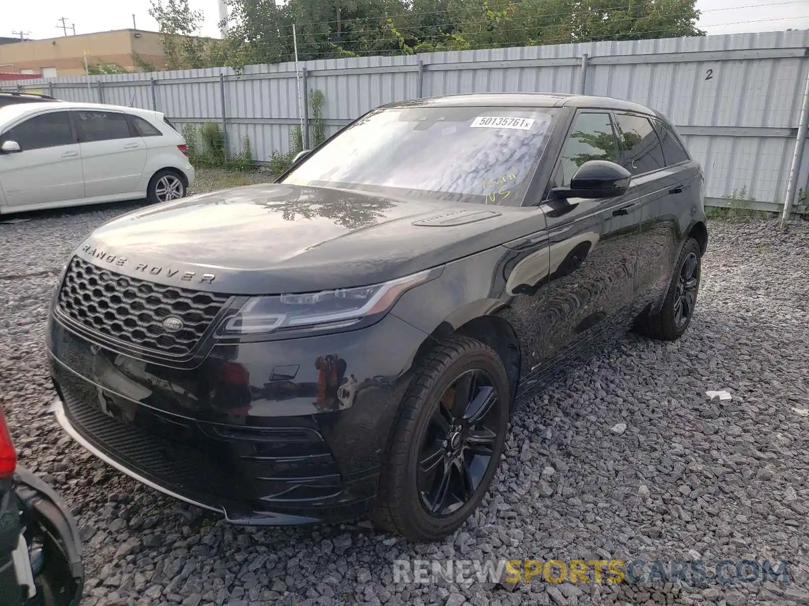 2 Фотография поврежденного автомобиля SALYL2FX1KA204130 LAND ROVER RANGEROVER 2019