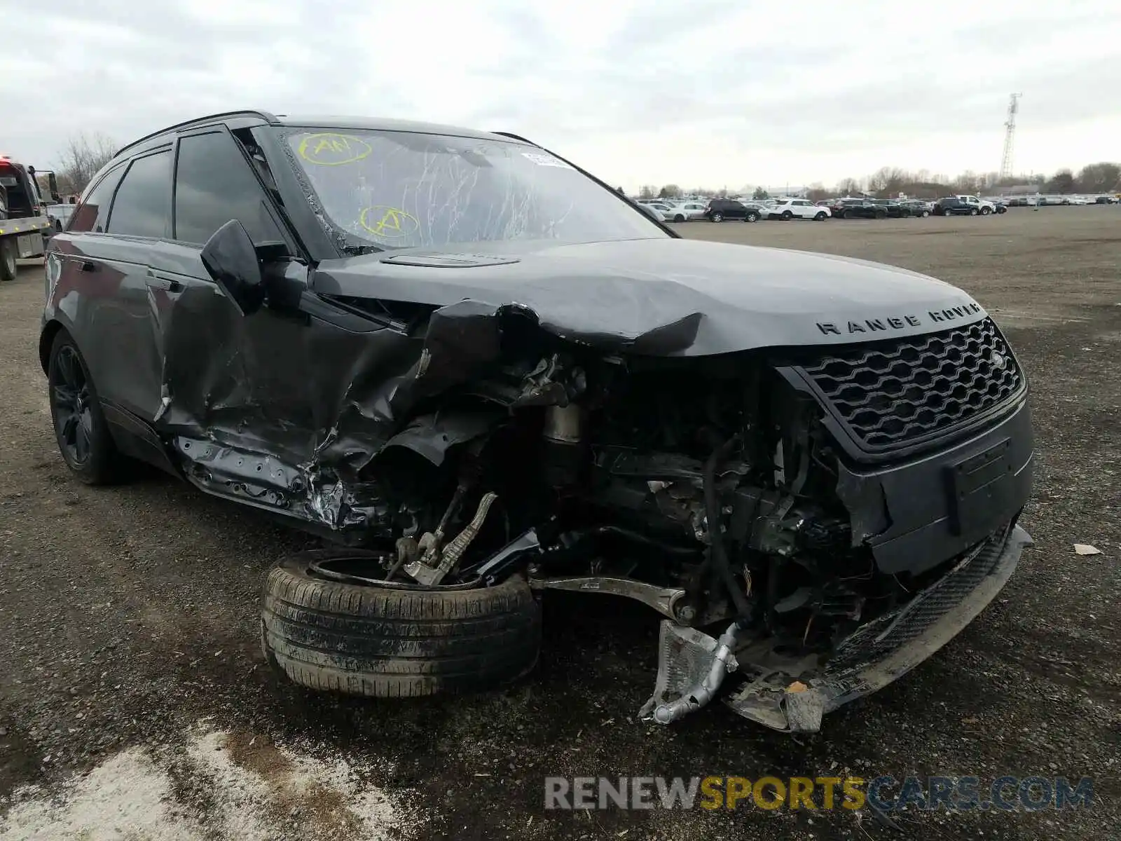 1 Photograph of a damaged car SALYL2FX6KA779971 LAND ROVER RANGEROVER 2019