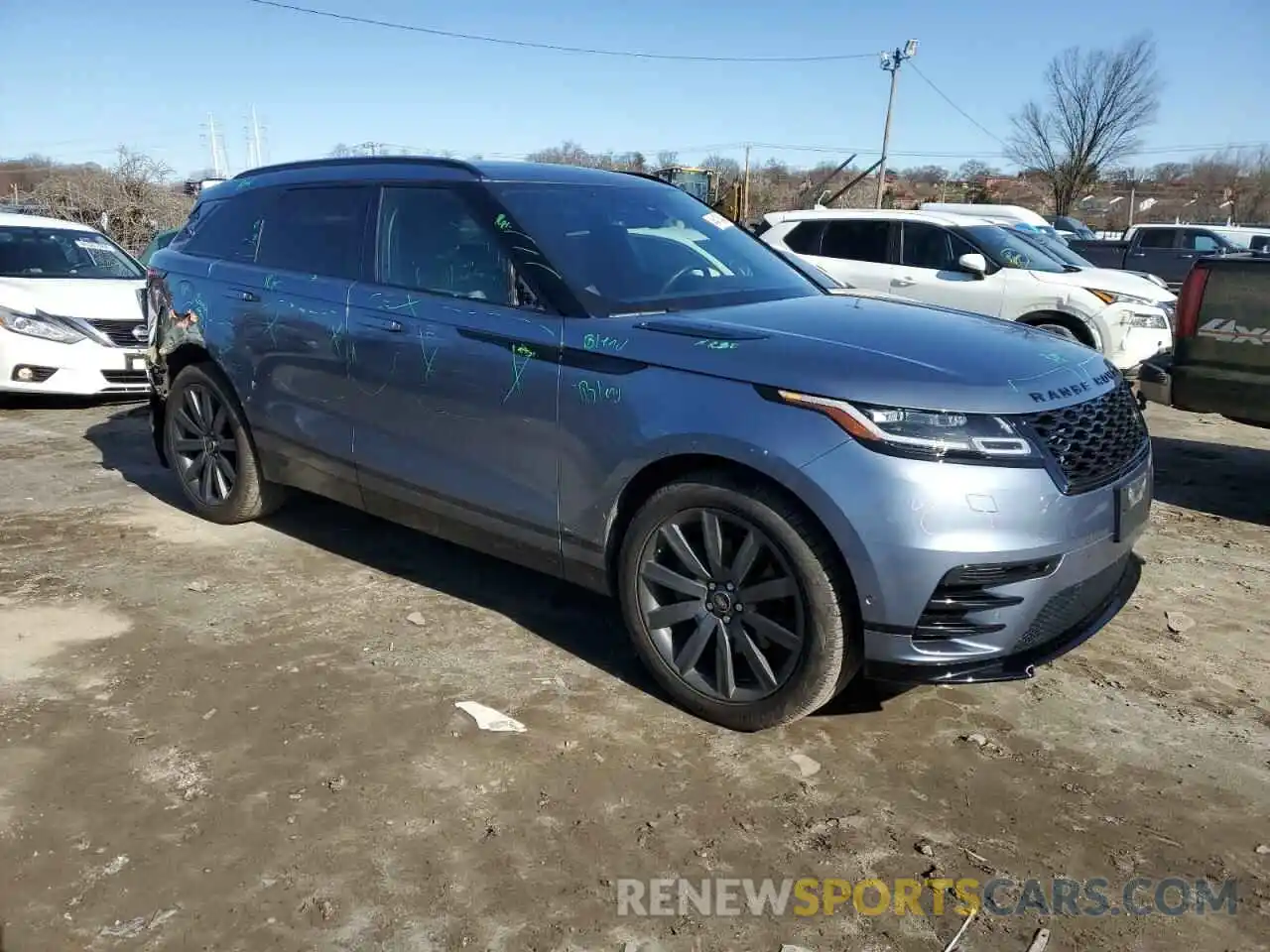 4 Photograph of a damaged car SALYM2EV2KA226604 LAND ROVER RANGEROVER 2019