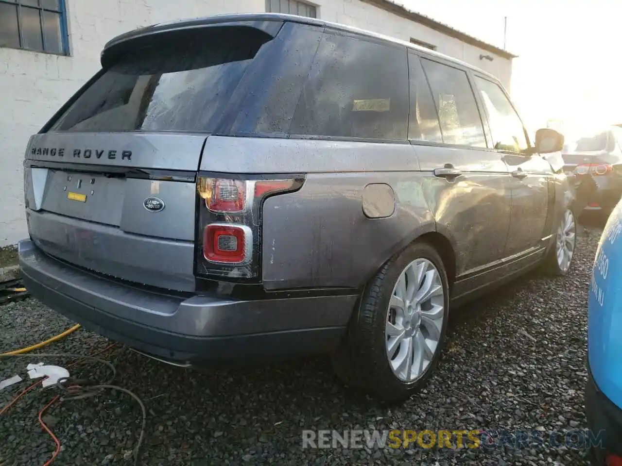 4 Photograph of a damaged car SALGR2SU2LA599586 LAND ROVER RANGEROVER 2020