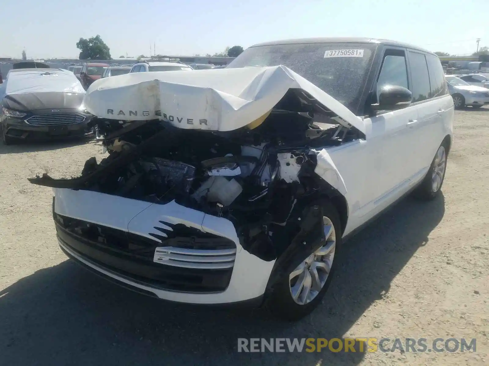 2 Photograph of a damaged car SALGR2SU8LA414280 LAND ROVER RANGEROVER 2020