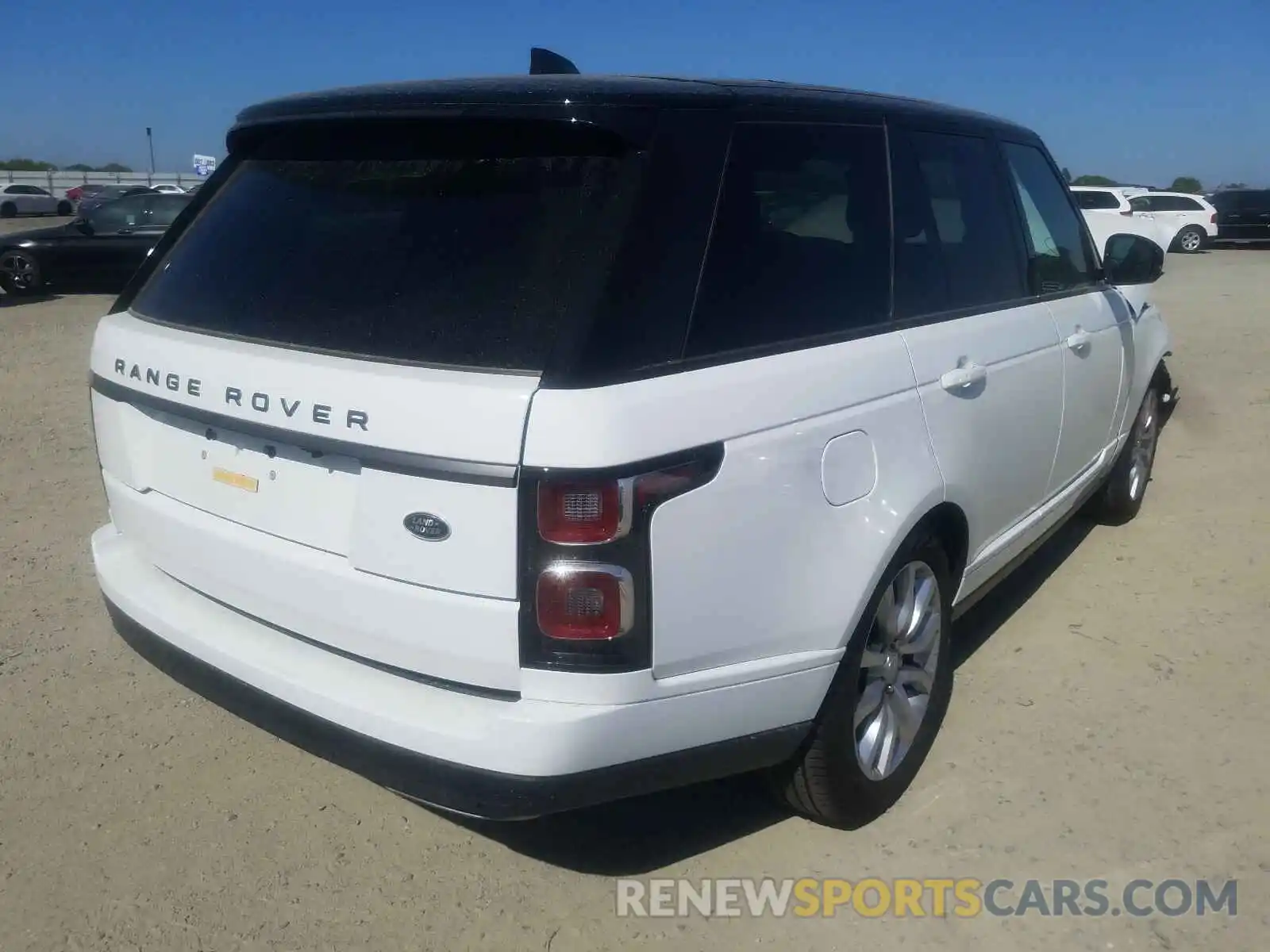 4 Photograph of a damaged car SALGR2SU8LA414280 LAND ROVER RANGEROVER 2020