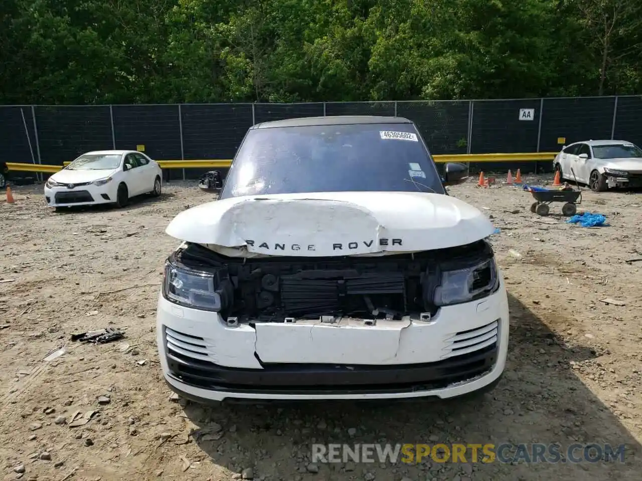 9 Photograph of a damaged car SALGR2SUXLA574449 LAND ROVER RANGEROVER 2020