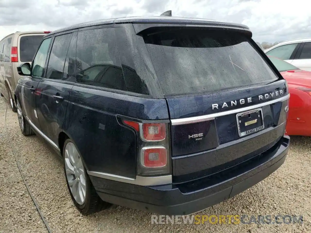 3 Photograph of a damaged car SALGS2RU0LA569562 LAND ROVER RANGEROVER 2020