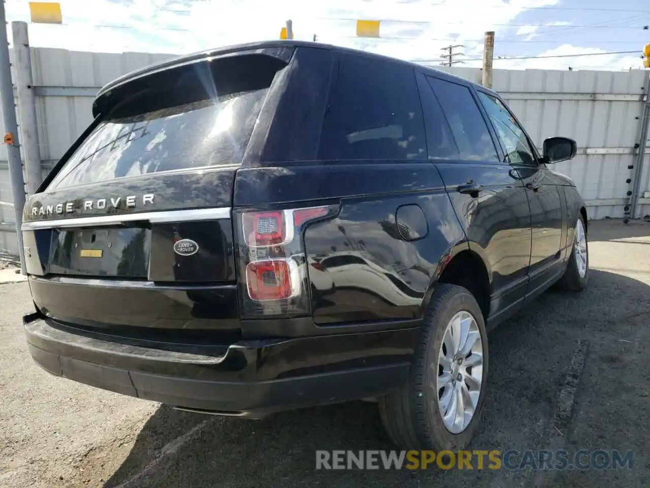 4 Фотография поврежденного автомобиля SALGS2RU4LA594786 LAND ROVER RANGEROVER 2020