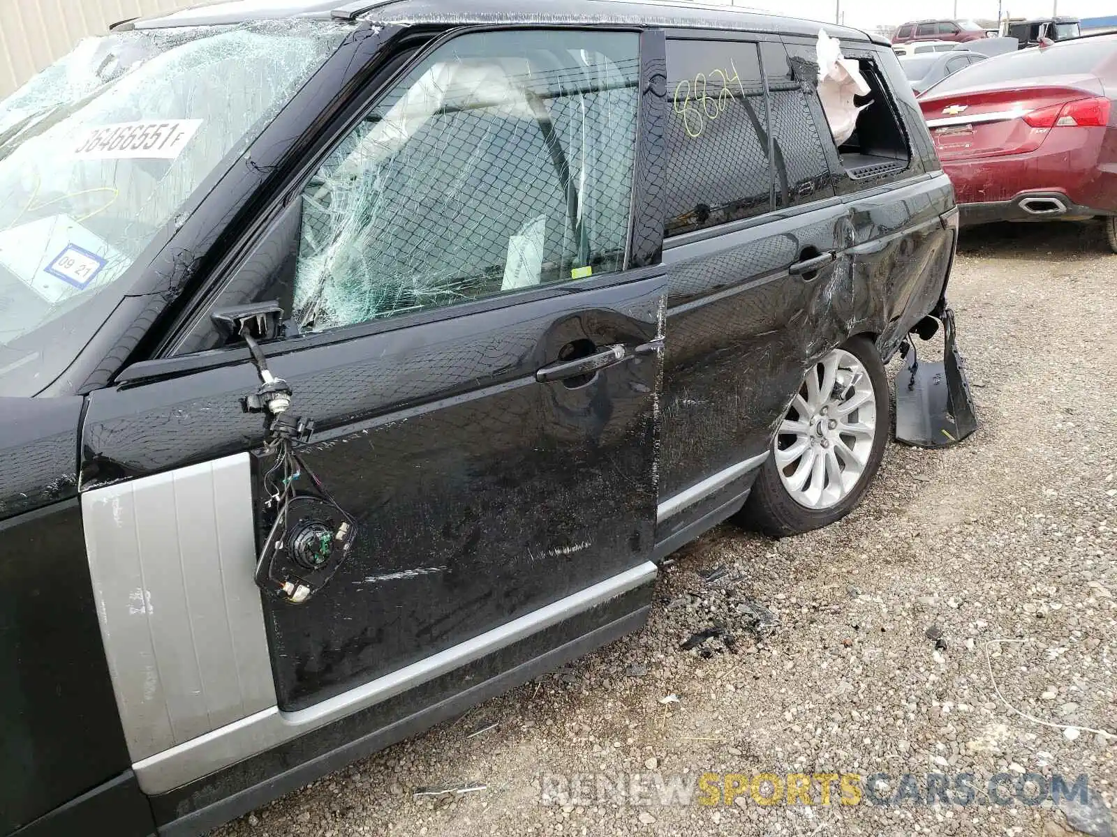 9 Photograph of a damaged car SALGS2RU5LA571503 LAND ROVER RANGEROVER 2020