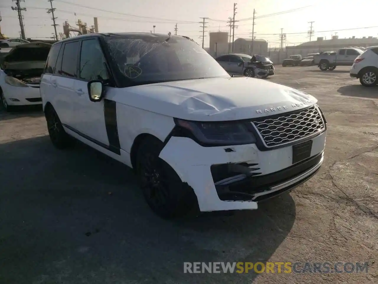 1 Photograph of a damaged car SALGS2RU5LA575230 LAND ROVER RANGEROVER 2020