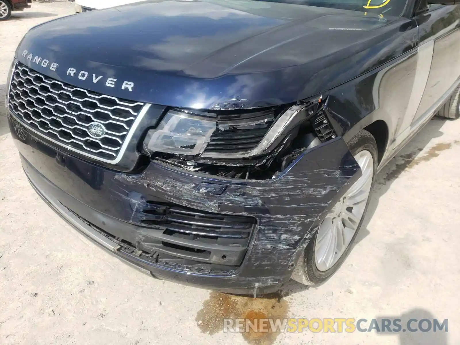 9 Photograph of a damaged car SALGS2RU6LA573941 LAND ROVER RANGEROVER 2020