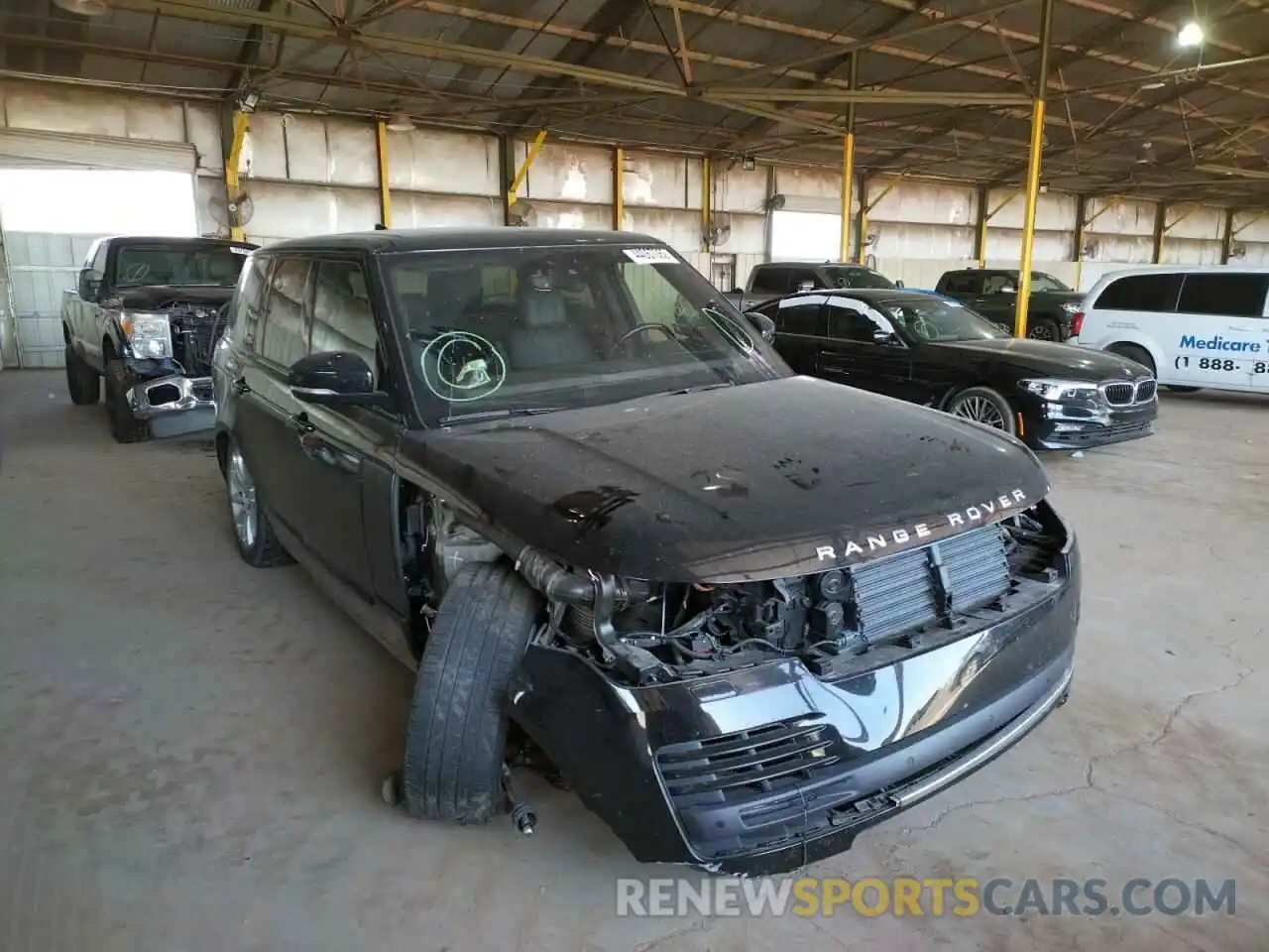 1 Photograph of a damaged car SALGS2RU7LA573012 LAND ROVER RANGEROVER 2020