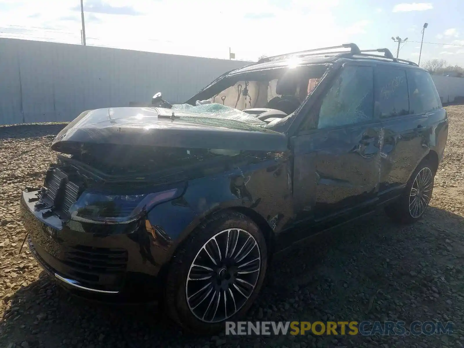 2 Photograph of a damaged car SALGS2RU7LA580557 LAND ROVER RANGEROVER 2020