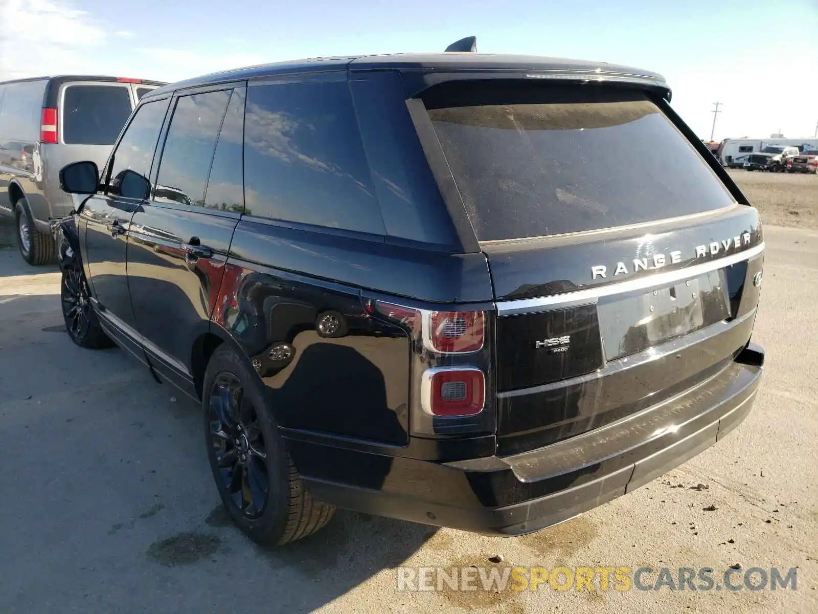 3 Photograph of a damaged car SALGS2RU8LA581409 LAND ROVER RANGEROVER 2020