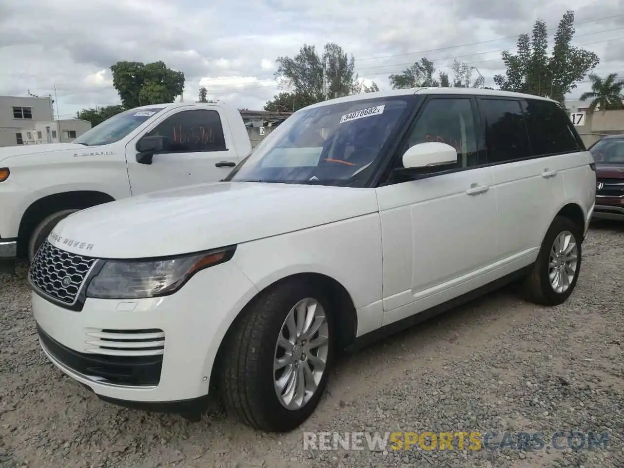 2 Фотография поврежденного автомобиля SALGS2RU9LA581001 LAND ROVER RANGEROVER 2020