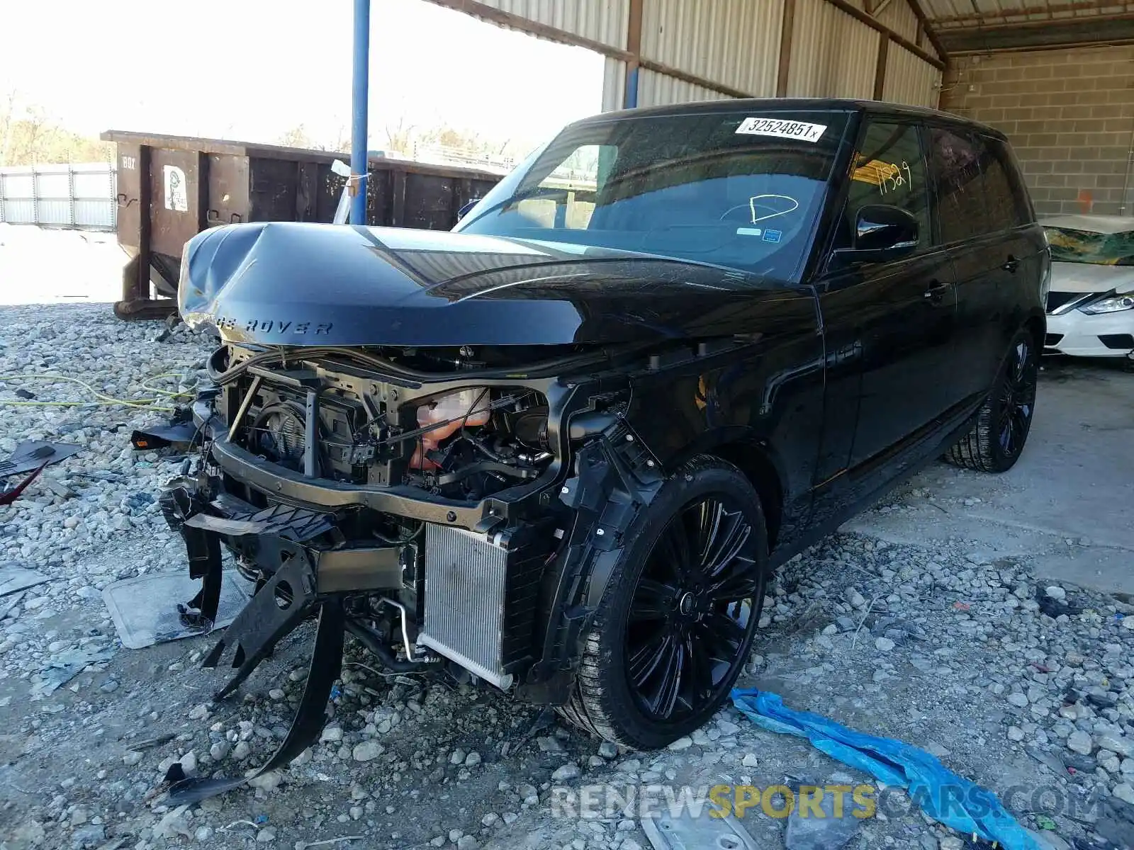 2 Photograph of a damaged car SALGS2SE0LA582430 LAND ROVER RANGEROVER 2020