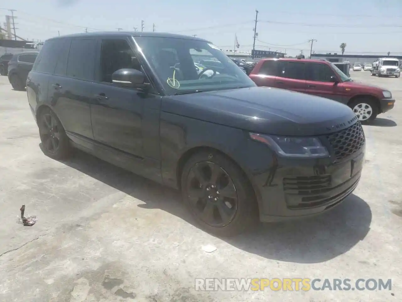 1 Photograph of a damaged car SALGS2SE1LA568097 LAND ROVER RANGEROVER 2020