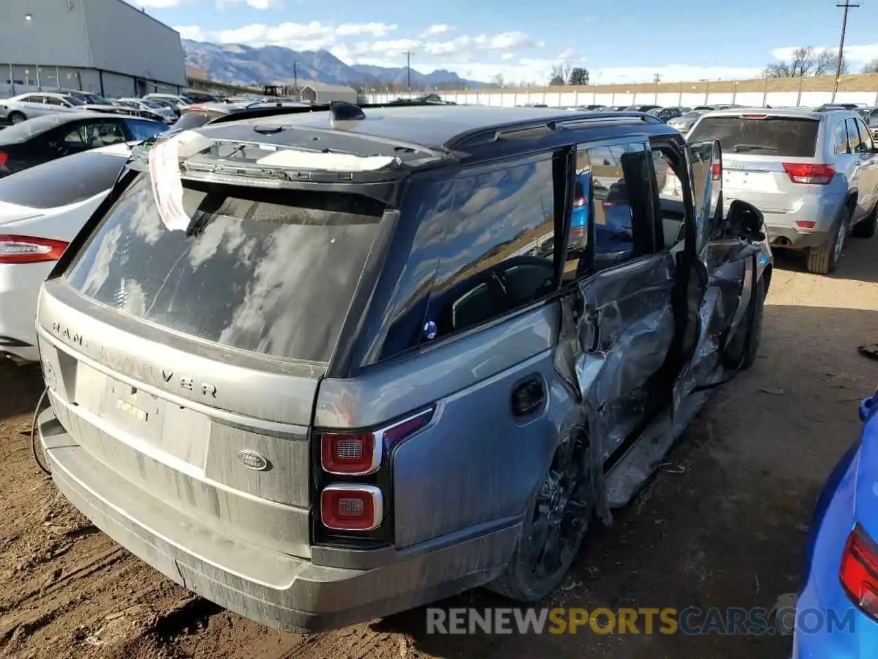 3 Photograph of a damaged car SALGS2SE5LA597845 LAND ROVER RANGEROVER 2020