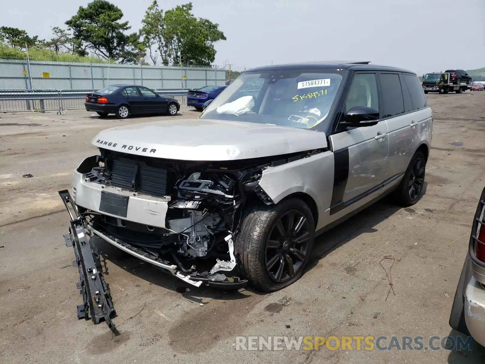 2 Фотография поврежденного автомобиля SALGS2SE8LA579856 LAND ROVER RANGEROVER 2020